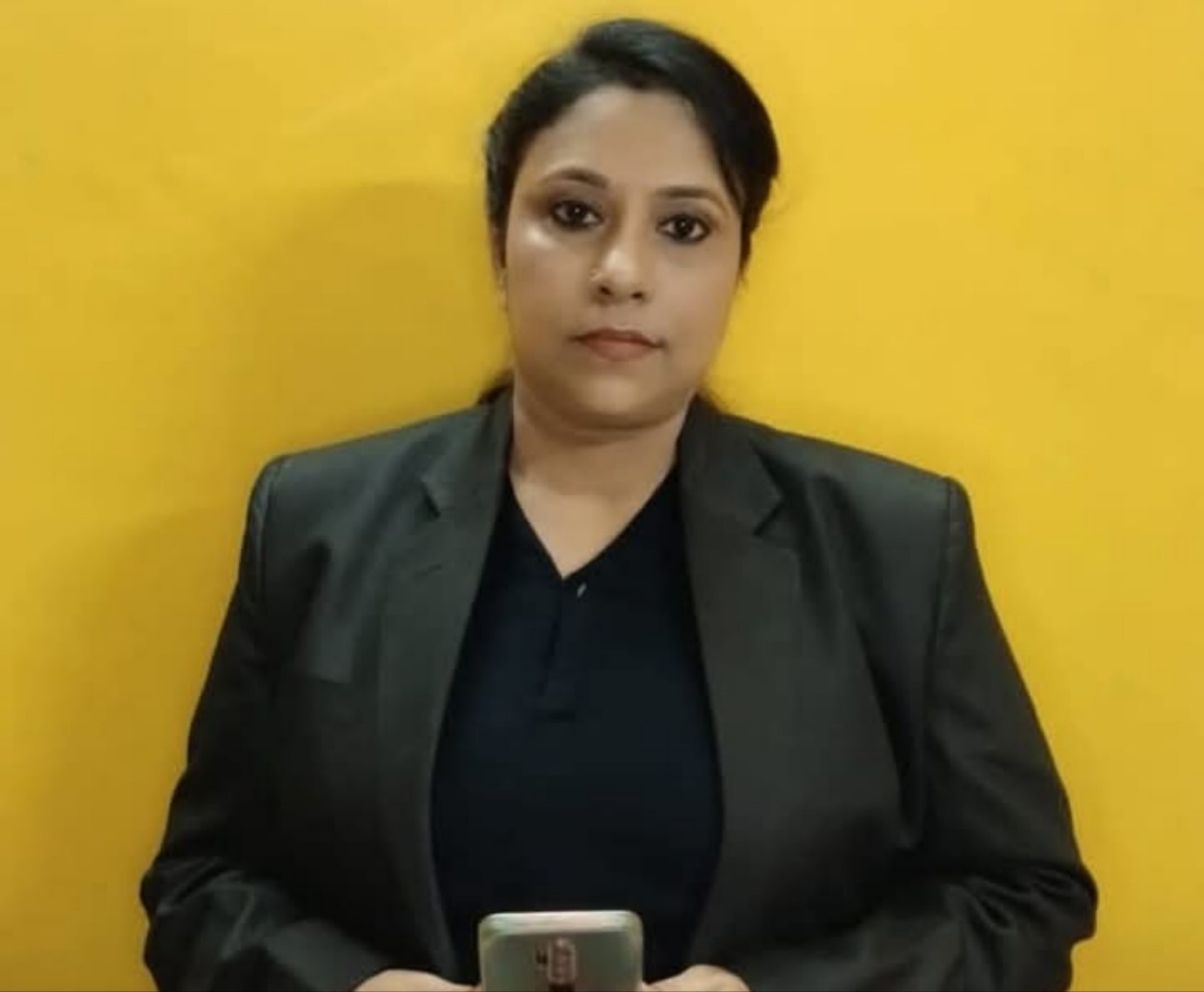 TALAT  NAHEED